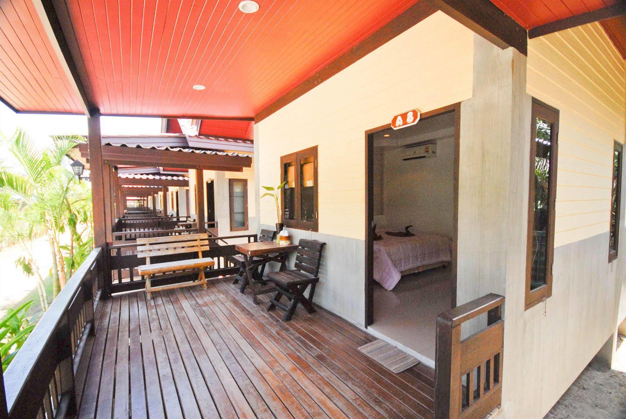 Haad Yao Bungalows Exterior foto